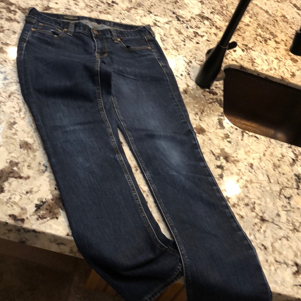 J Crew matchstick sz 27 short. Straight leg jean